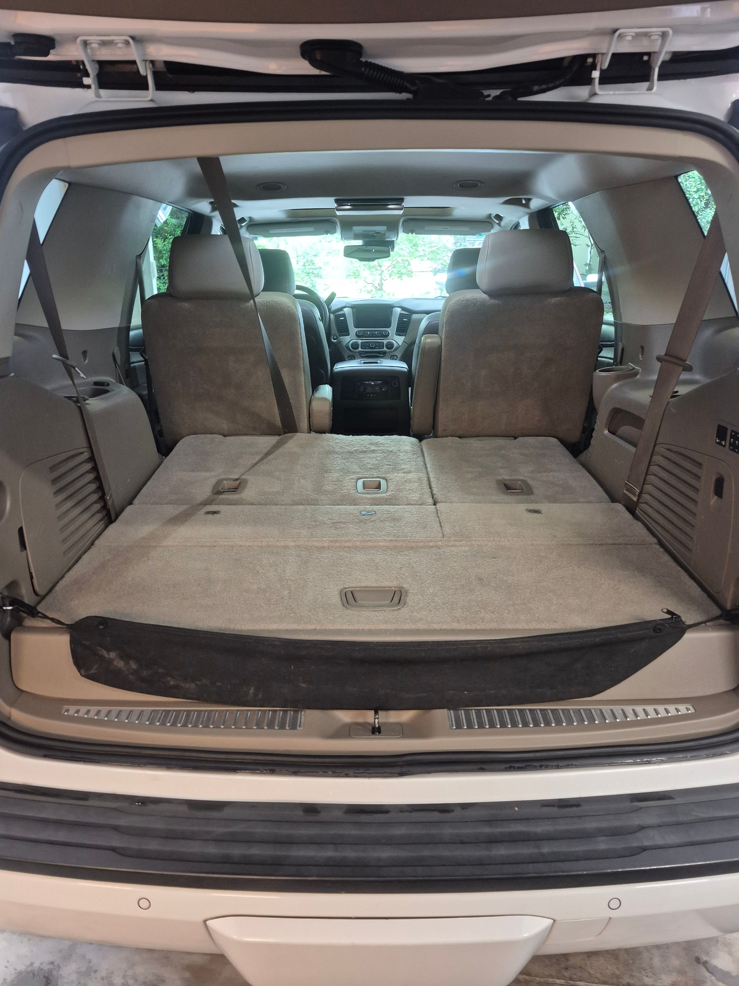 Used 2015 GMC Yukon SLT w/ Open Road Package RWD image 24