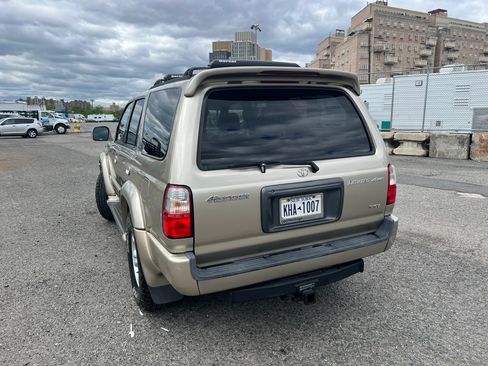 Used 2001 Toyota 4Runner Limited AWD/4WD image 8