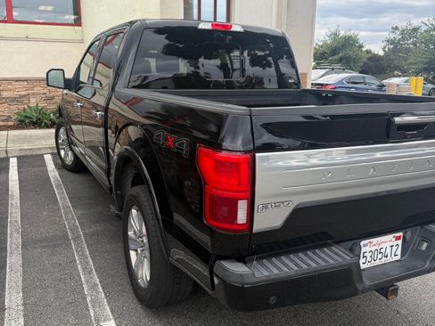 Used 2018 Ford F150 Platinum w/ Equipment Group 701A Luxury image 6