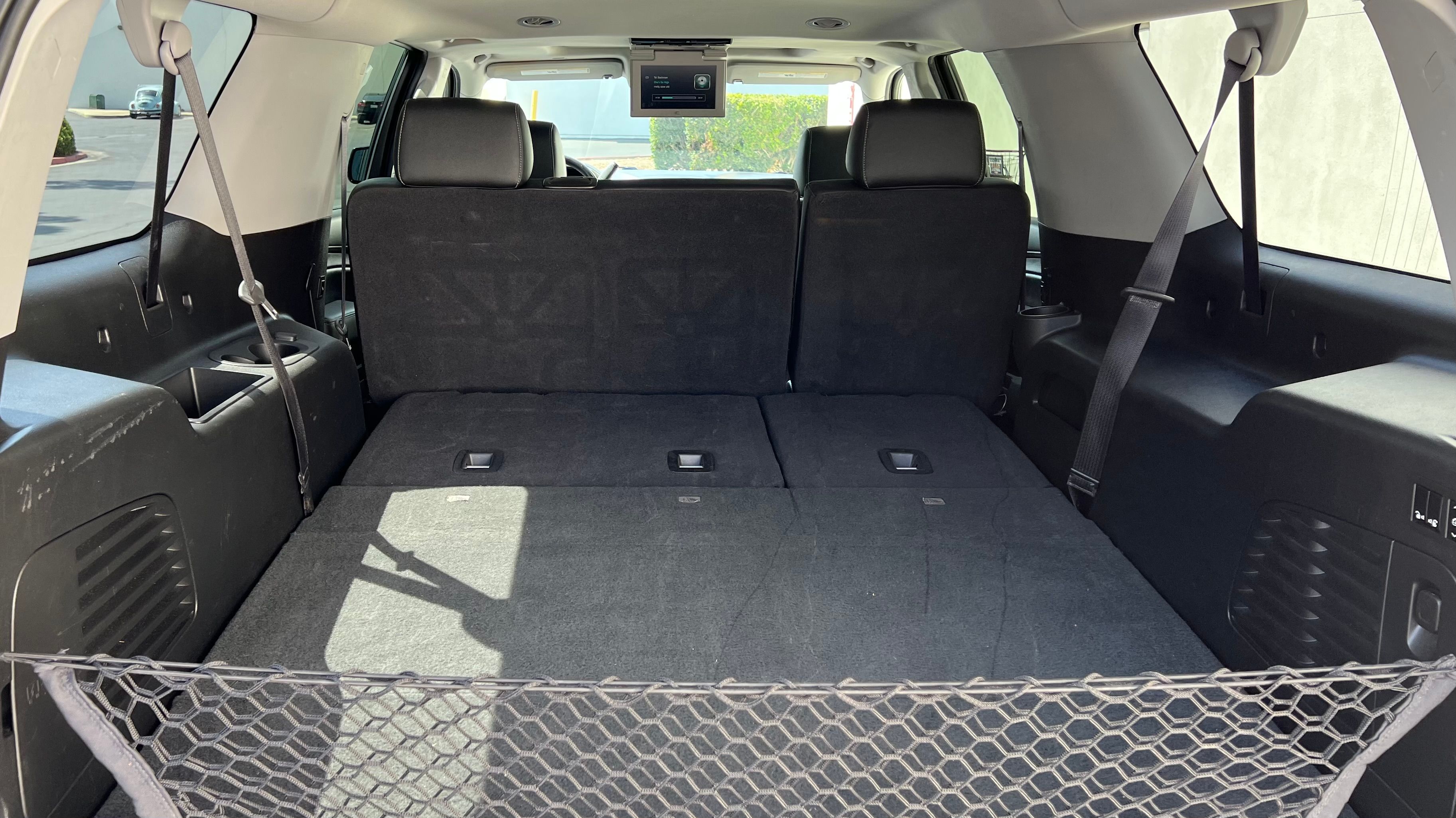Used 2020 GMC Yukon XL SLT w/ Open Road Package RWD image 9