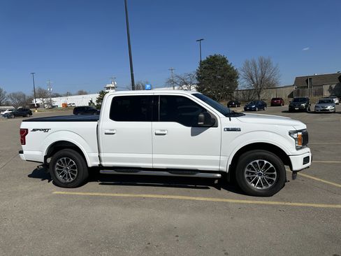 Used 2018 Ford F150 XLT w/ Equipment Group 302A Luxury image 5