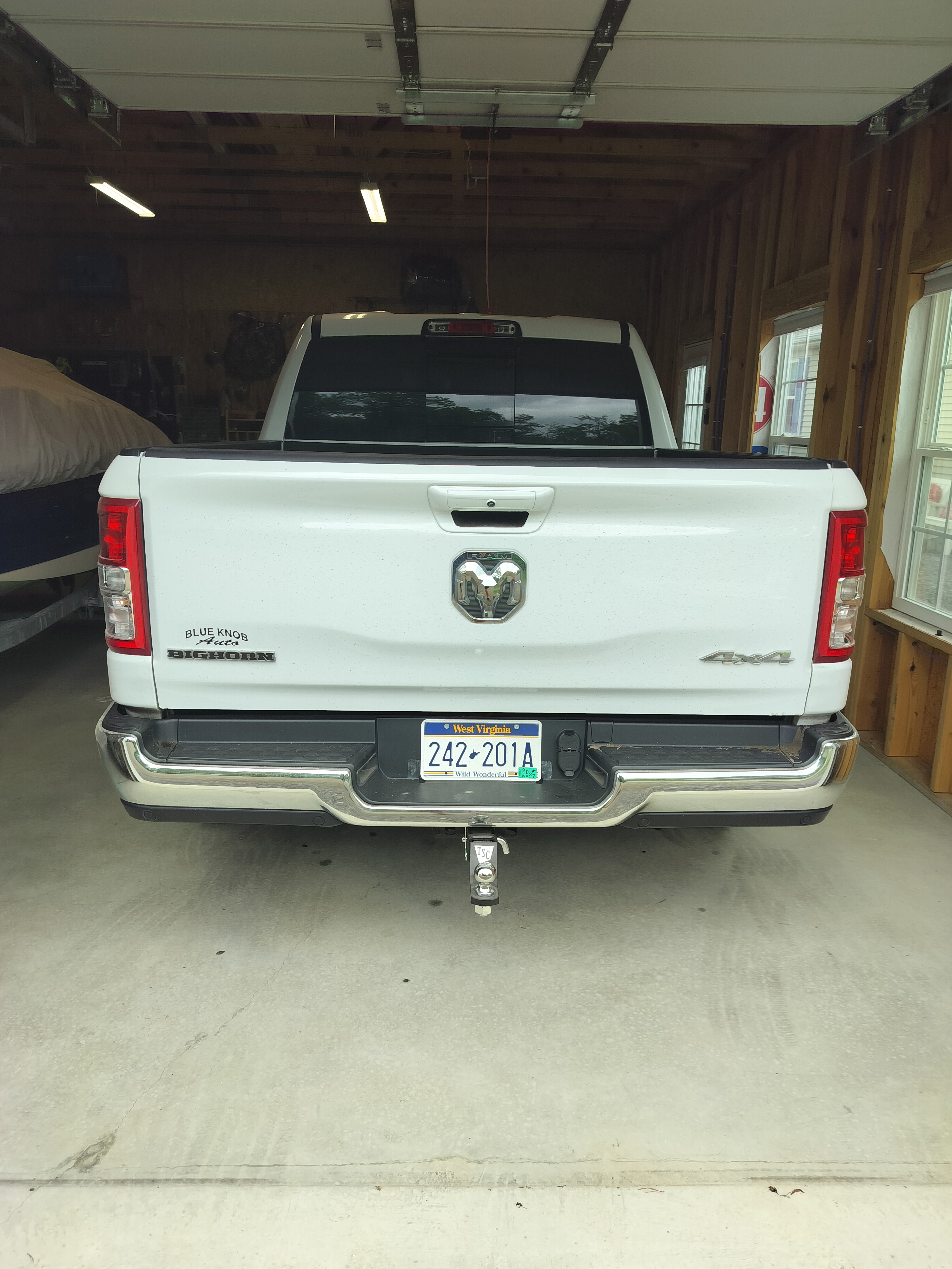 Used 2022 RAM 1500 Big Horn AWD/4WD image 4