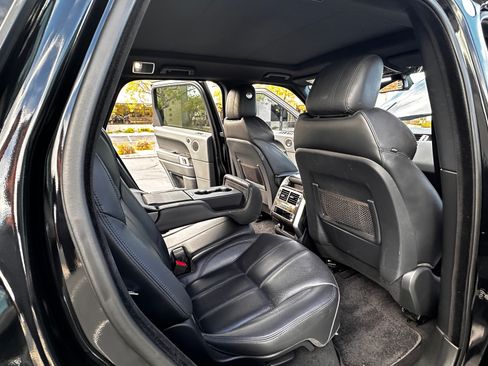Used 2015 Land Rover Range Rover Sport Supercharged AWD/4WD image 16