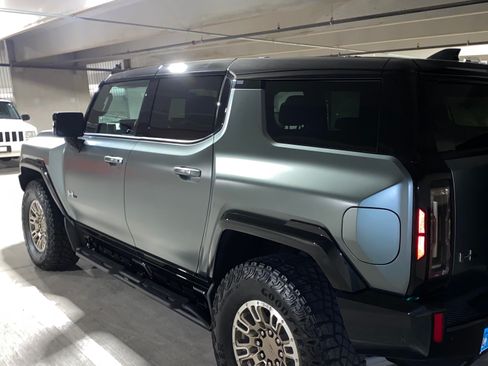 Used 2024 GMC Hummer EV 3X w/ Extreme Off-Road Package AWD/4WD image 4