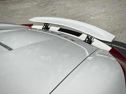 Used 2015 Porsche Boxster S image 9