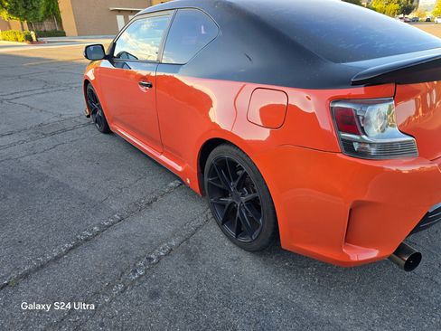Used 2015 Scion tC image 6