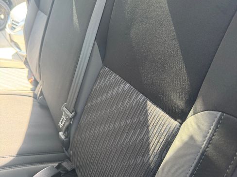 Used 2018 Toyota Tundra SR5 w/ TRD Off Road Package image 6