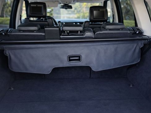 Used 2010 Land Rover Range Rover Sport Supercharged image 8