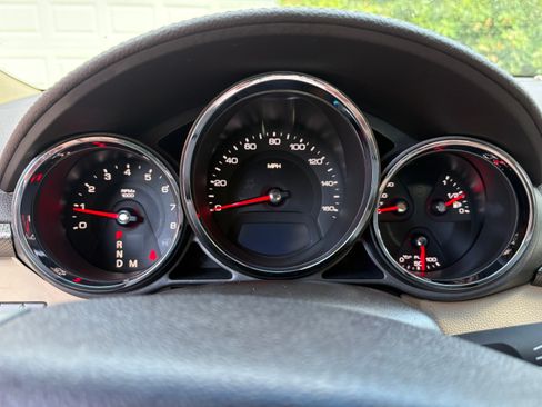 Used 2013 Cadillac CTS Luxury image 12