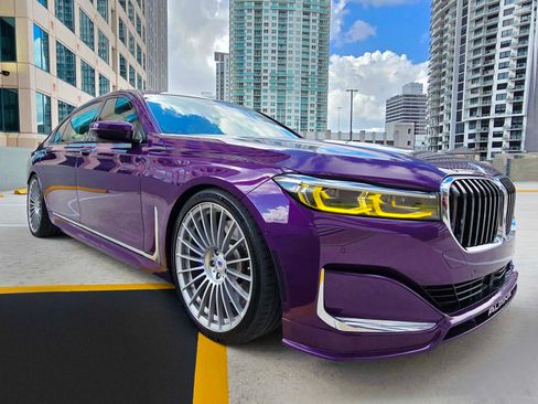 Used 2021 BMW ALPINA B7 xDrive w/ Luxury Rear Seating Package image 4
