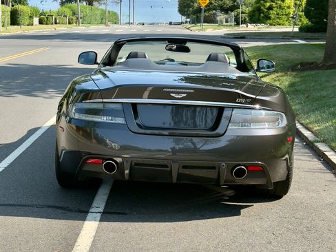 Used 2010 Aston Martin DBS Volante Convertible 2D image 17