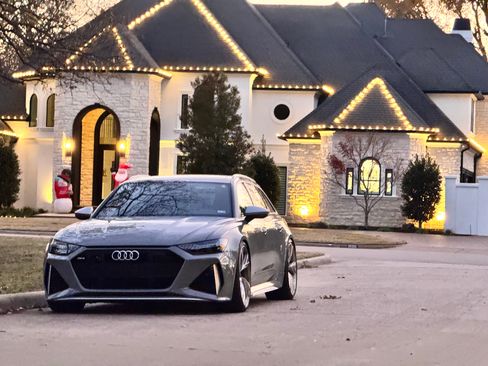 Used 2021 Audi RS 6 image 2