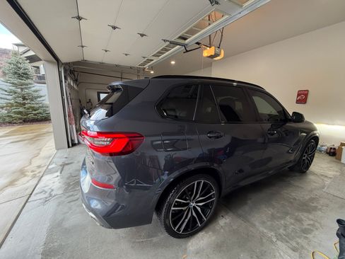 Used 2020 BMW X5 M50i w/ Executive Package image 5