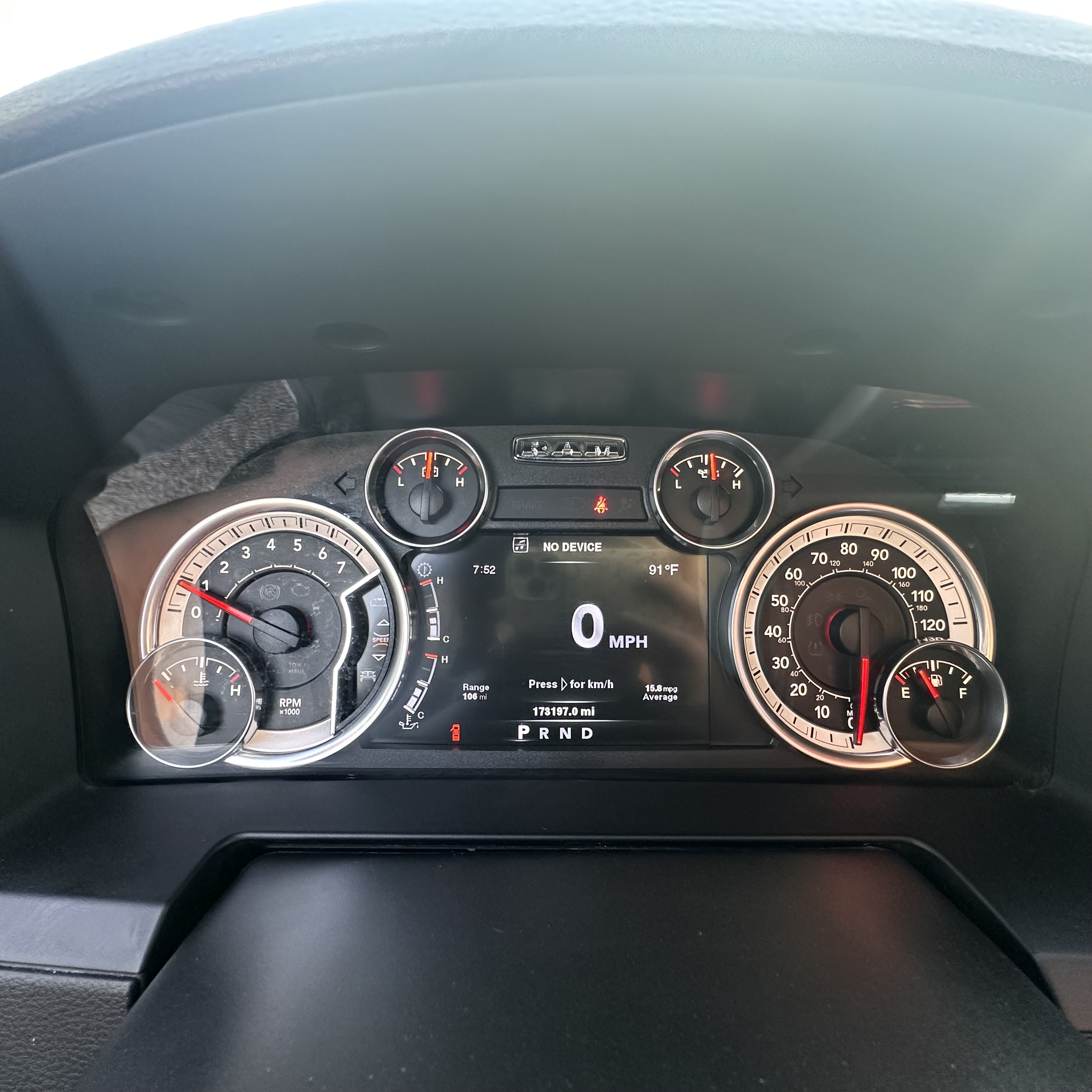 Used 2014 RAM 1500 Laramie w/ Convenience Group AWD/4WD image 6