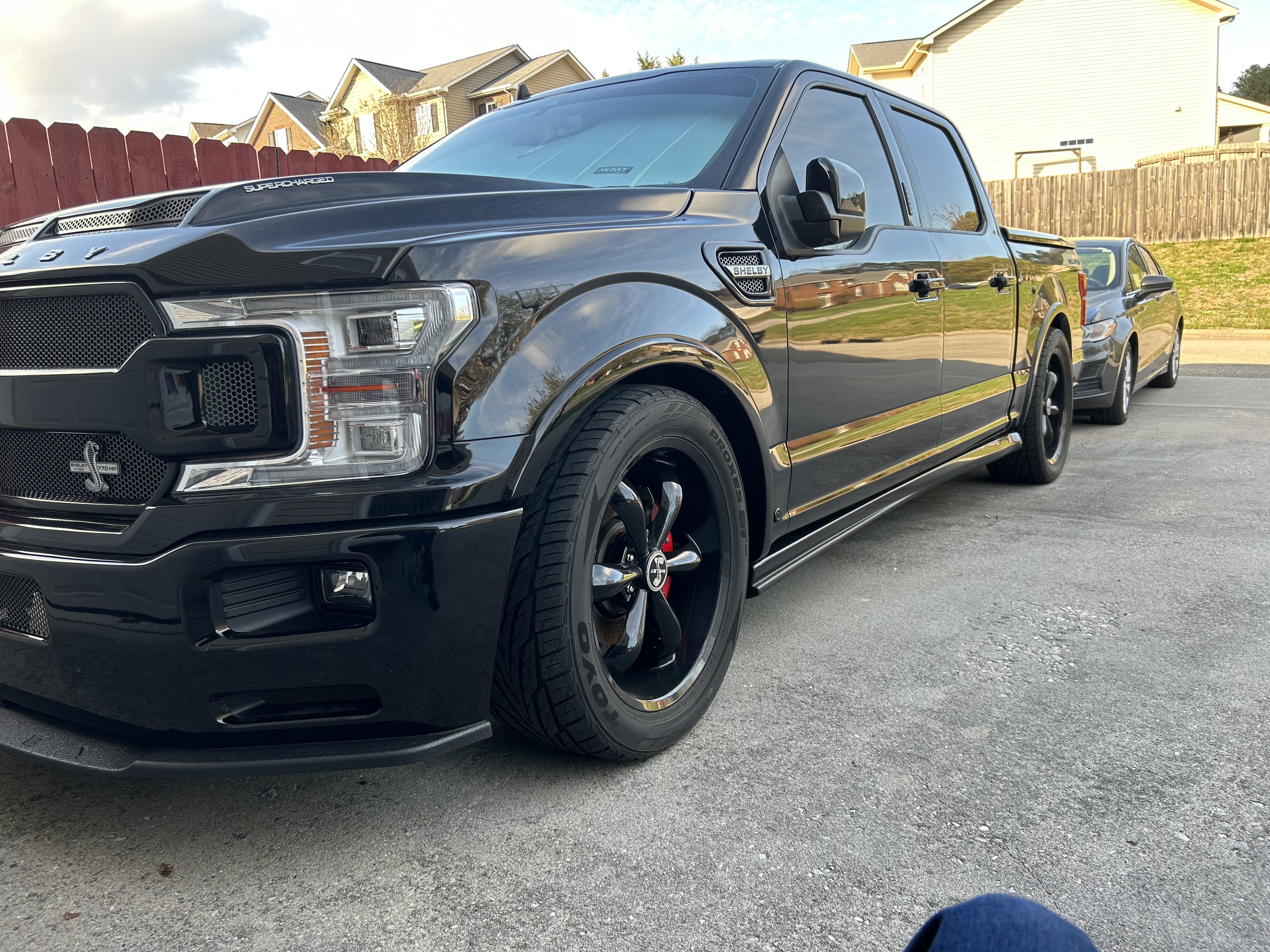 Used 2020 Ford F150 Lariat w/ Equipment Group 502A Luxury AWD/4WD image 10