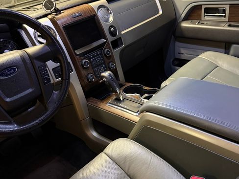 Used 2013 Ford F150 Lariat w/ Luxury Equipment Group image 16