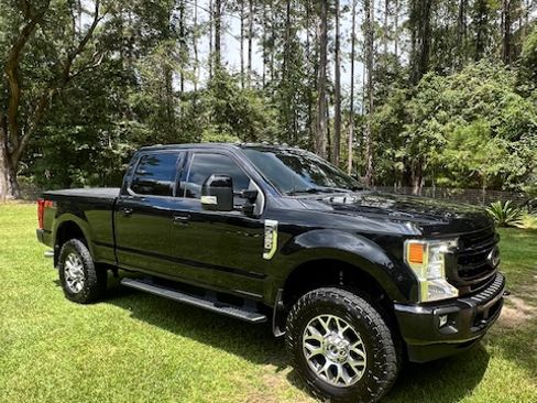 Used 2022 Ford F350 Lariat w/ Lariat Ultimate Package image 4