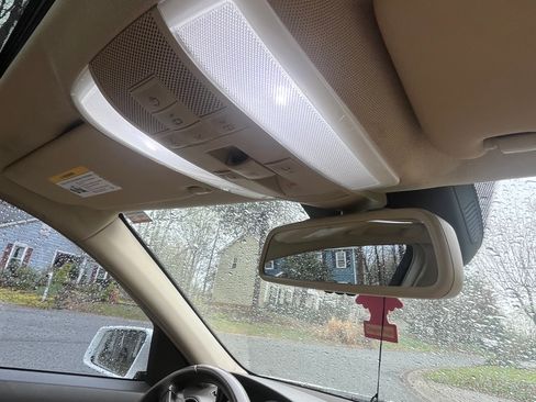 Used 2013 Mercedes-Benz C 250 Sedan image 5