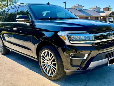 Used 2022 Ford Expedition Max Limited image 1