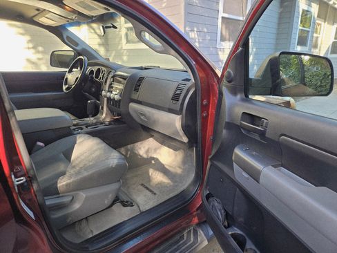 Used 2010 Toyota Tundra SR5 image 12