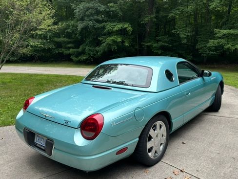 Used 2002 Ford Thunderbird RWD image 5