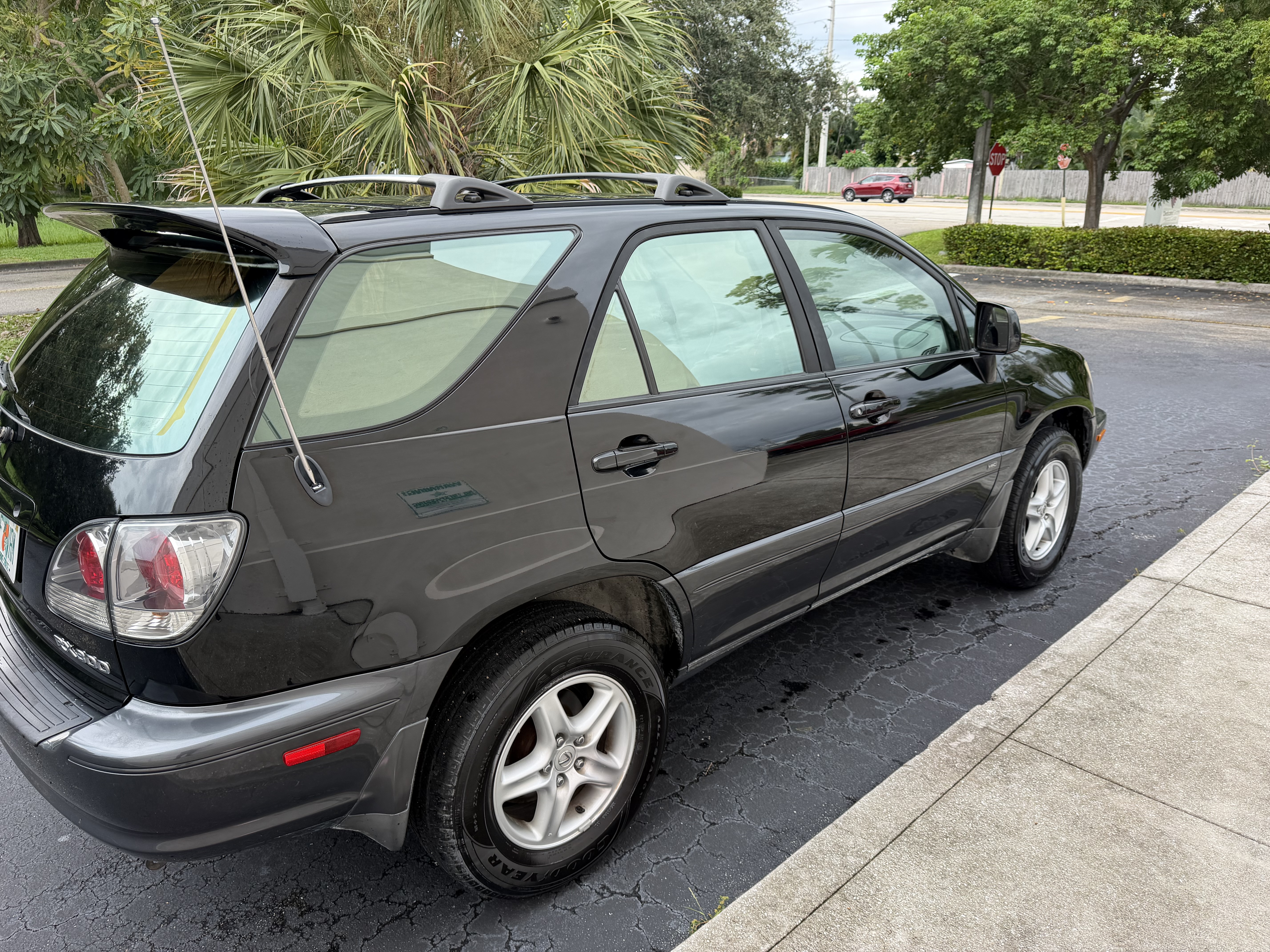 Used 2001 Lexus RX 300 FWD image 4