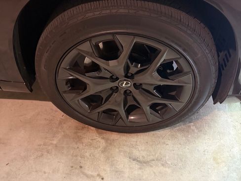 Used 2024 Lexus TX 500h AWD w/ Technology Package image 11