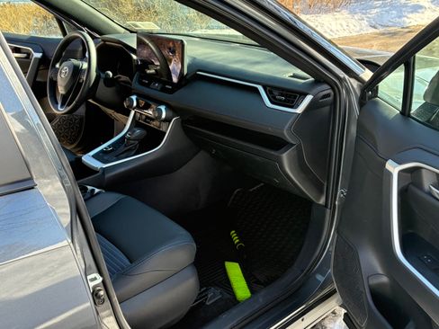 Used 2024 Toyota RAV4 XSE image 5