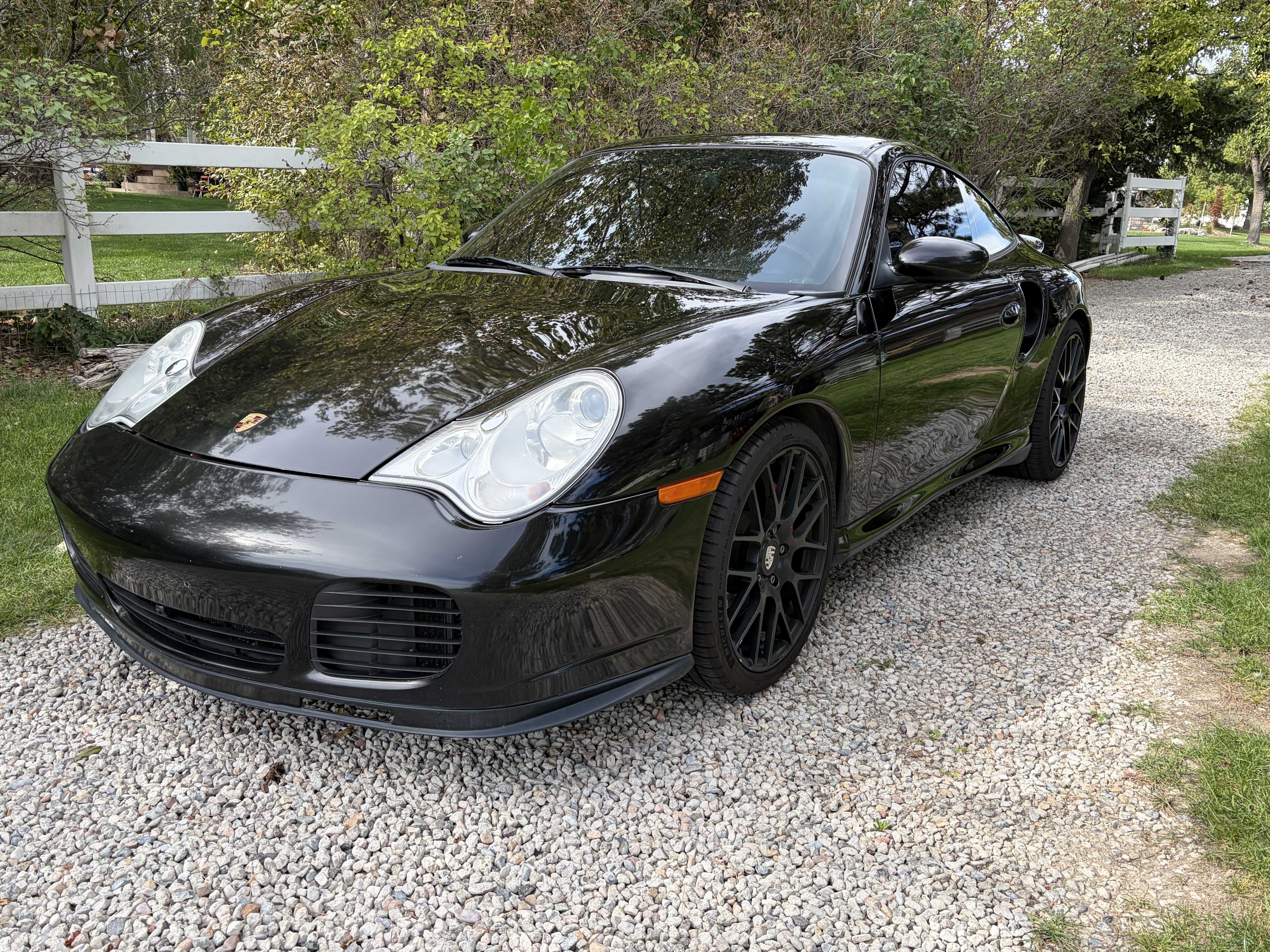 Used 2002 Porsche 911 Turbo AWD/4WD image 2