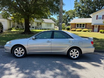 Used 2005 Toyota Camry XLE