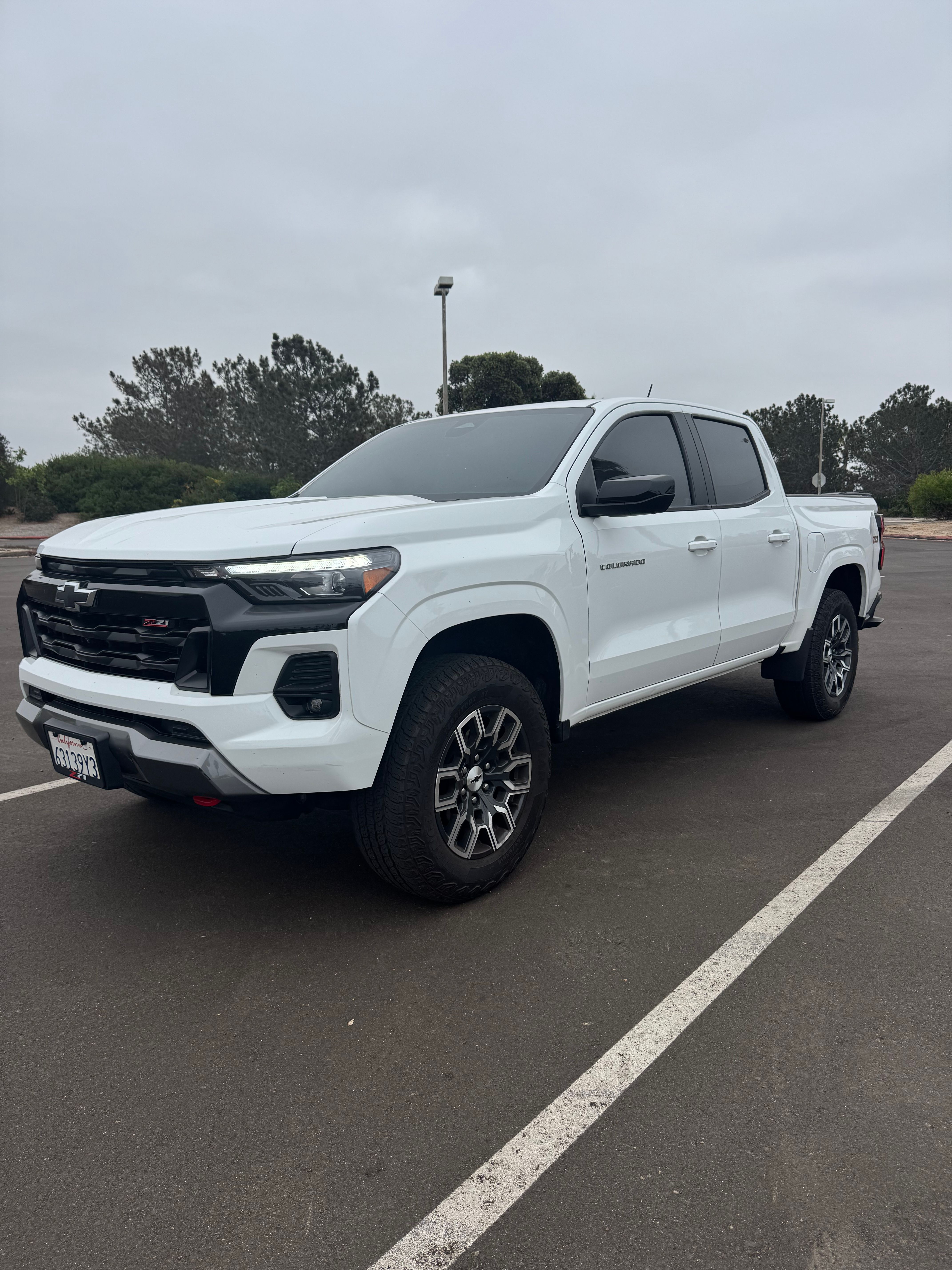Used 2024 Chevrolet Colorado Z71 w/ Z71 Convenience Package 2 AWD/4WD image 1