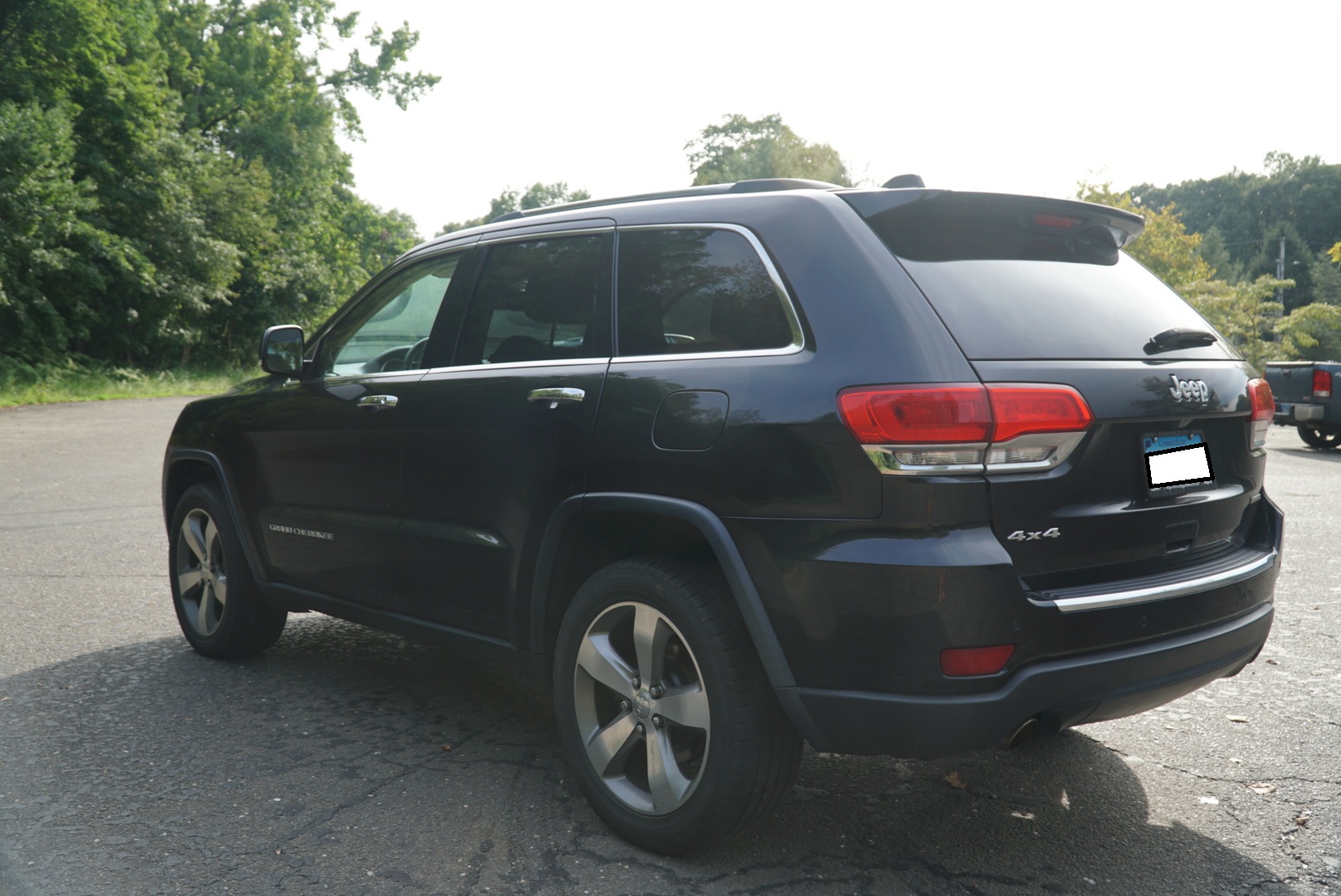 Used 2014 Jeep Grand Cherokee Limited AWD/4WD image 4