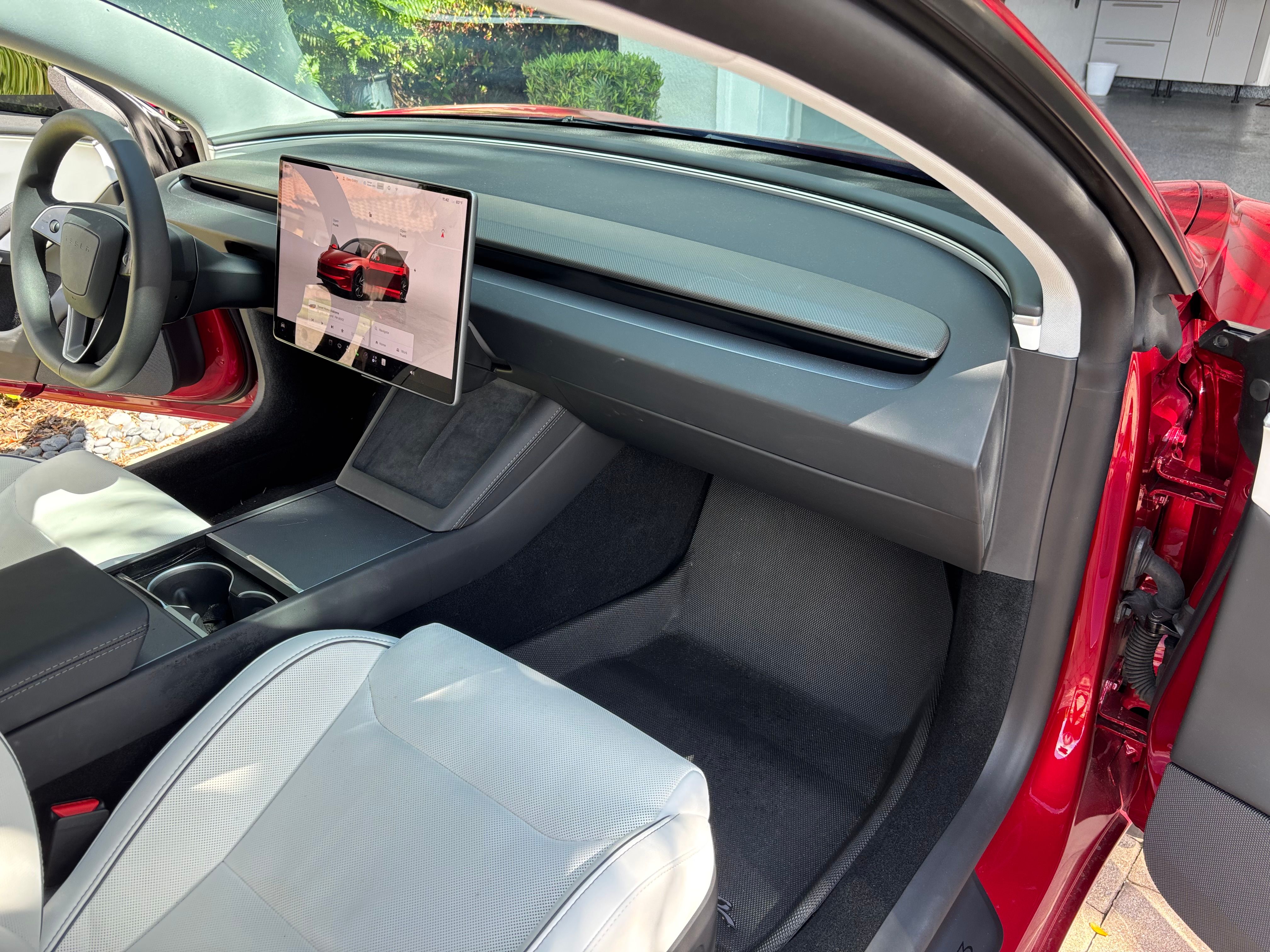 Used 2025 Tesla Model 3 Performance AWD/4WD image 13