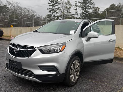 Used 2017 Buick Encore Preferred image 5