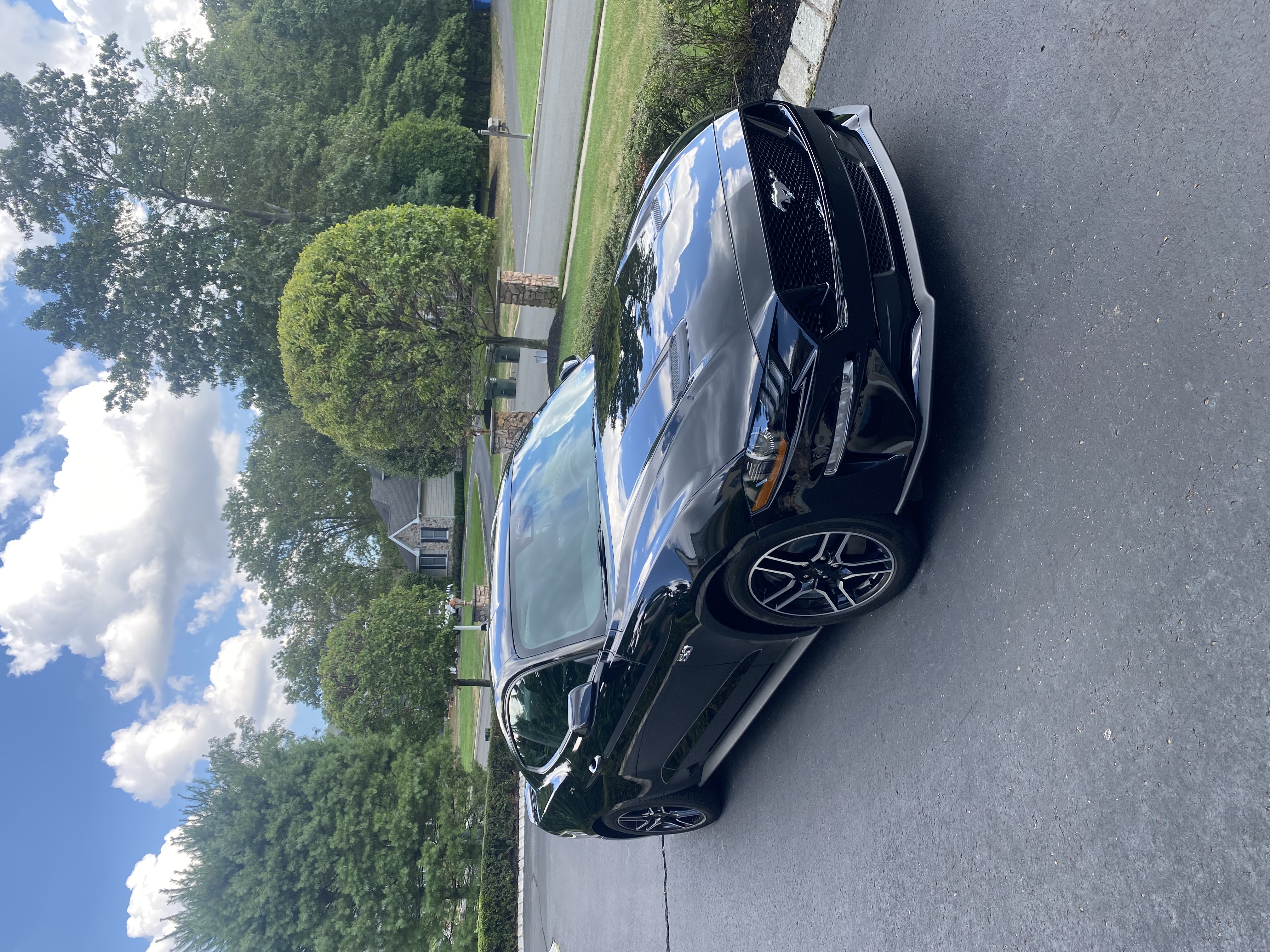 Used 2022 Ford Mustang GT RWD image 5