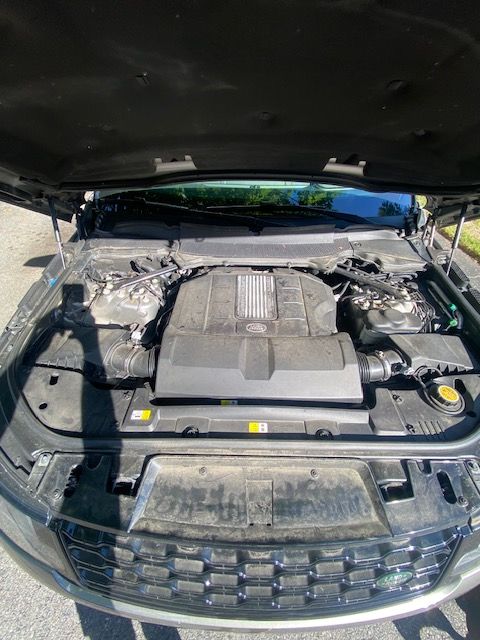 Used 2019 Land Rover Range Rover Sport Supercharged AWD/4WD image 32