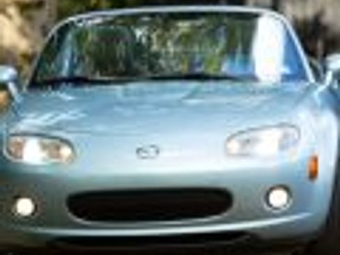 Used 2008 MAZDA MX-5 Miata image 17
