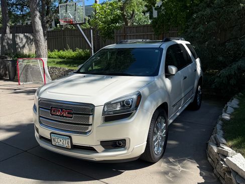 Used 2014 GMC Acadia Denali AWD/4WD image 5