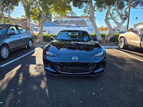 Used 2017 MAZDA MX-5 Miata RF Club w/ Brembo/BBS Package image 18