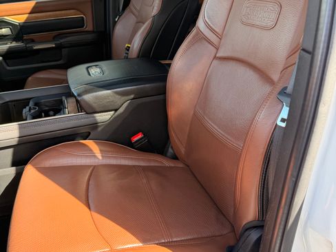 Used 2020 RAM 3500 Limited image 9