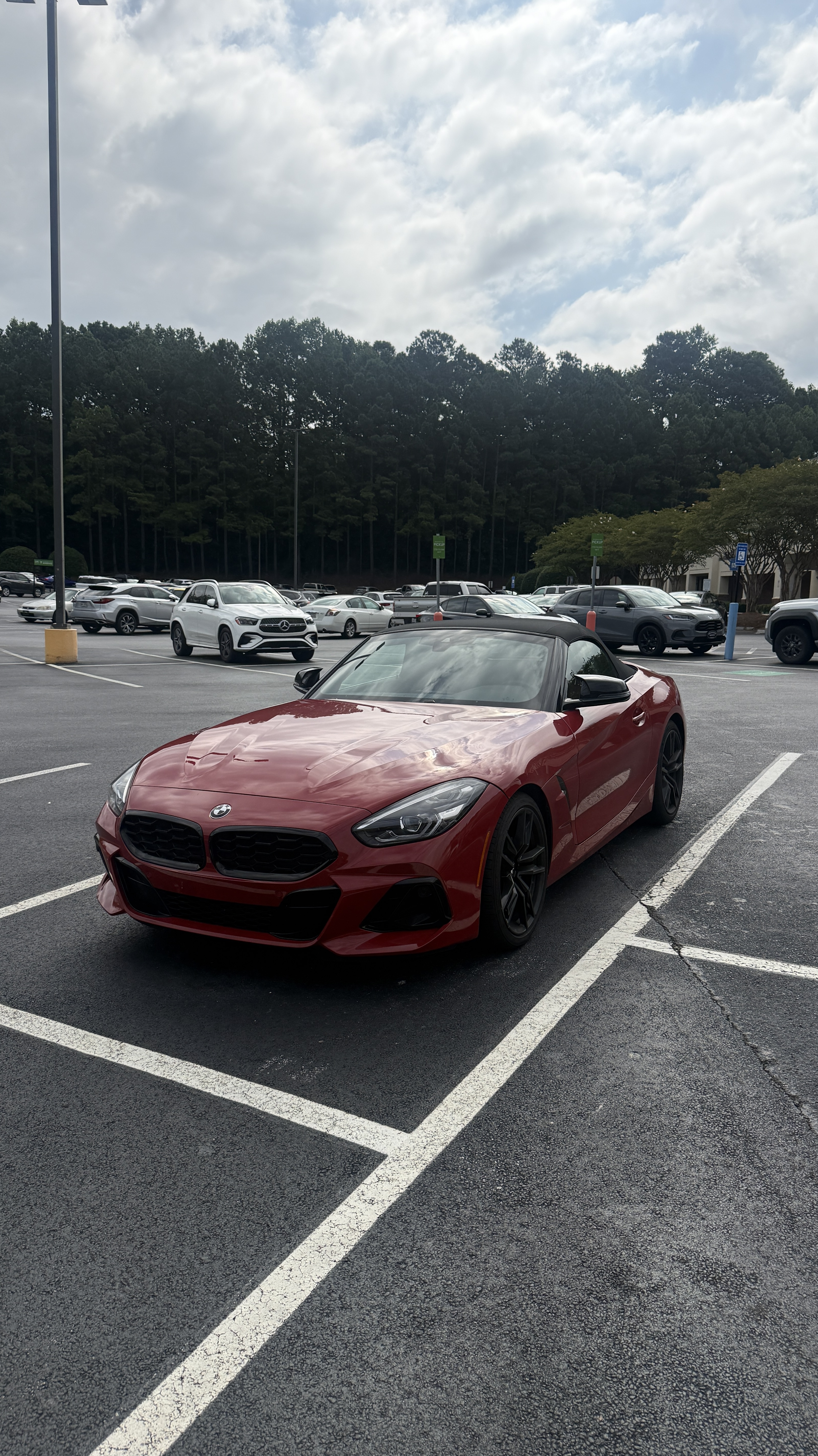 Used 2024 BMW Z4 sDrive30i RWD image 1