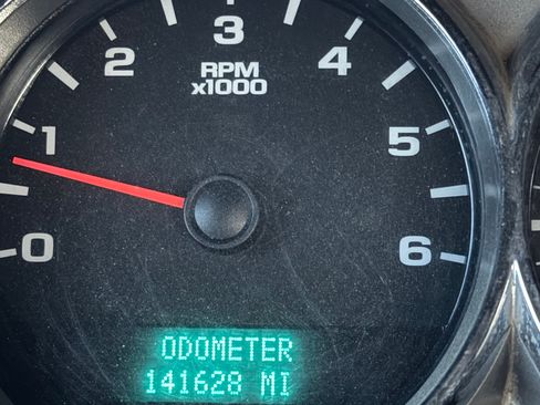 Used 2013 Chevrolet Silverado 3500 W/T w/ Snow Plow Prep Package image 6