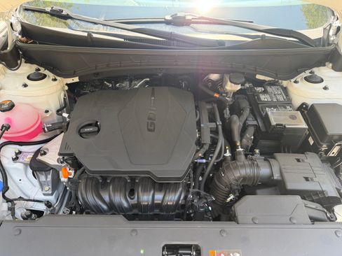 Used 2025 Hyundai Tucson SEL FWD image 15