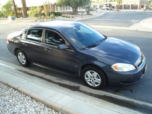 Used 2009 Chevrolet Impala LS image 1