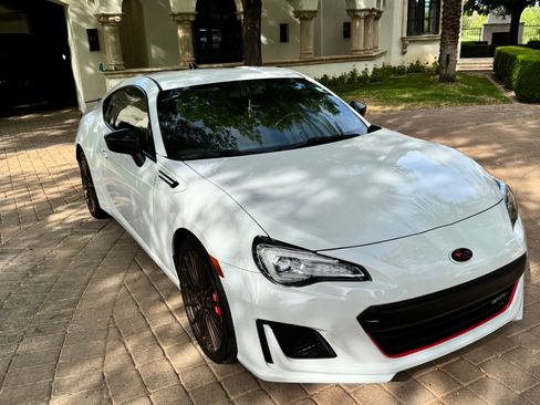 Used 2020 Subaru BRZ tS RWD image 1