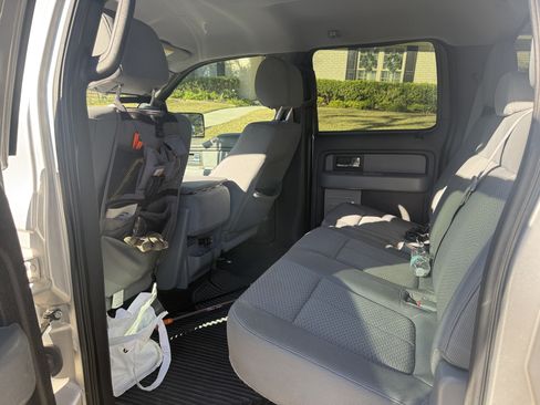 Used 2013 Ford F150 XLT image 4