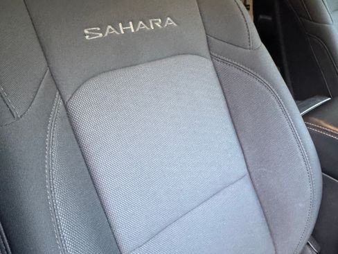 Used 2019 Jeep Wrangler Unlimited Sahara w/ Dual Top Group image 6