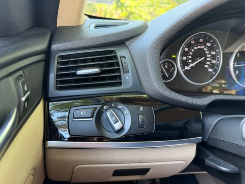 Used 2016 BMW X3 xDrive28i AWD/4WD image 23