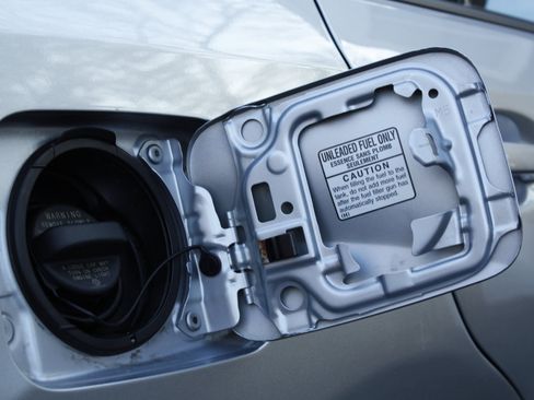 Used 2015 Subaru Impreza 2.0i Sport Limited image 13