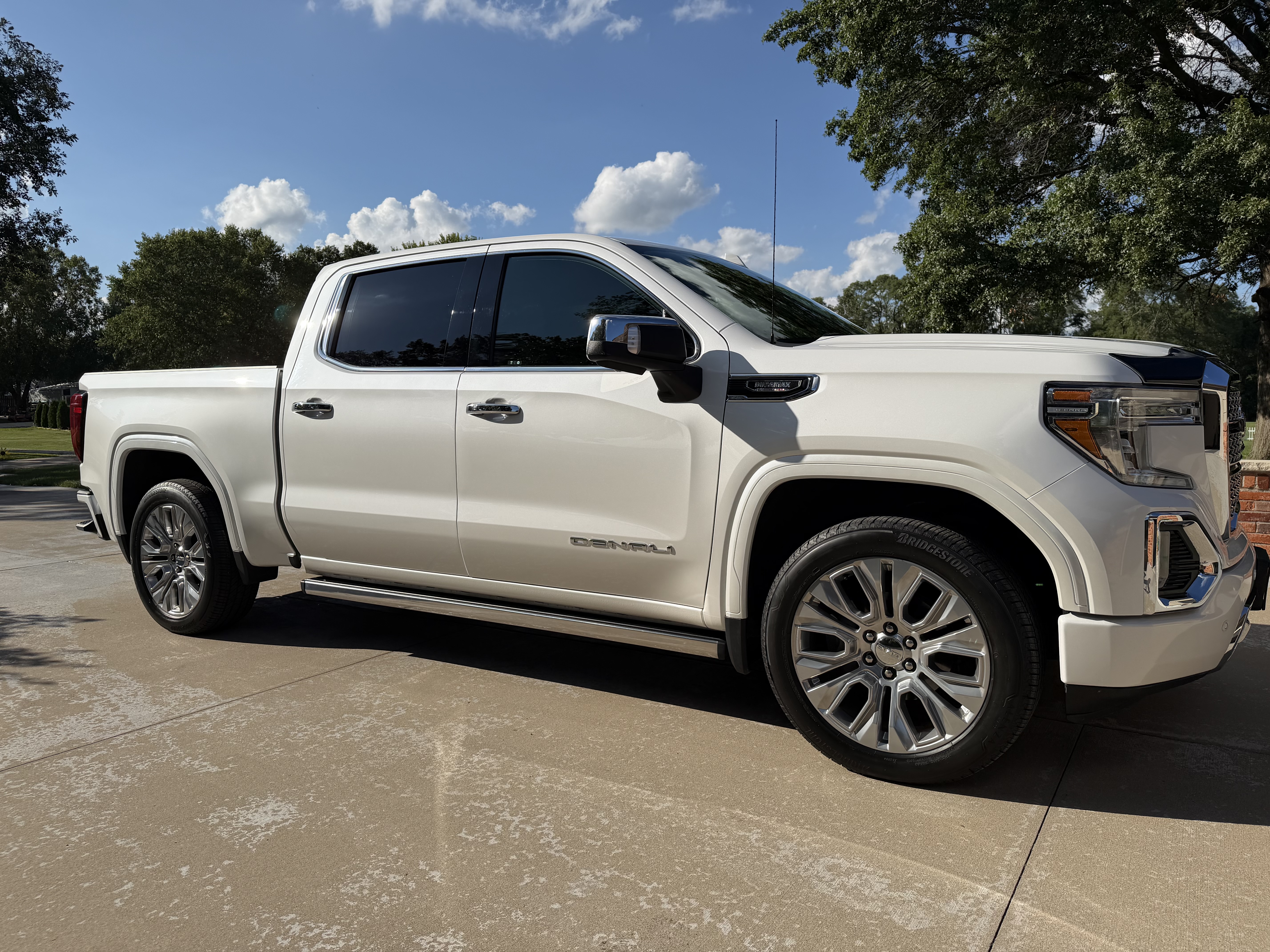Used 2020 GMC Sierra 1500 Denali w/ Denali Ultimate Package AWD/4WD image 21
